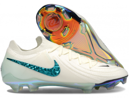 Бутси (копи) Nike Phantom Luna GX2 FG