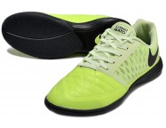 Футзалки Nike Lunar Gato II IC Футзалки Nike Lunar Gato II IC